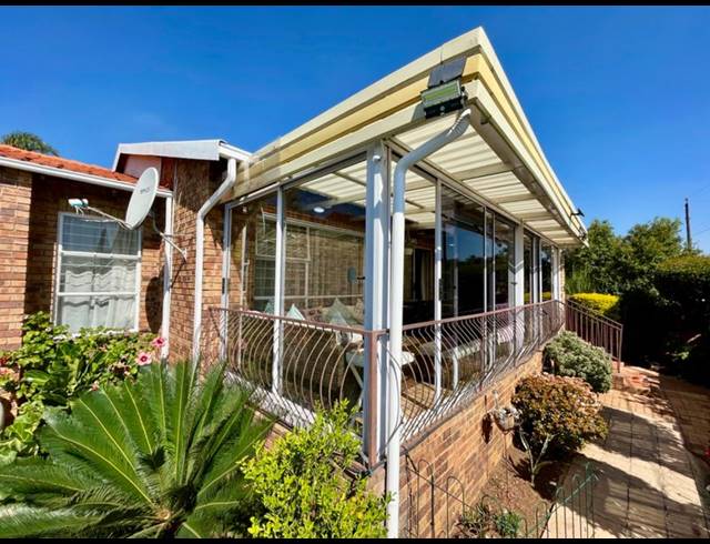 3 BEDROOM TOWNHOUSE FOR SALE IN RANT EN DAL